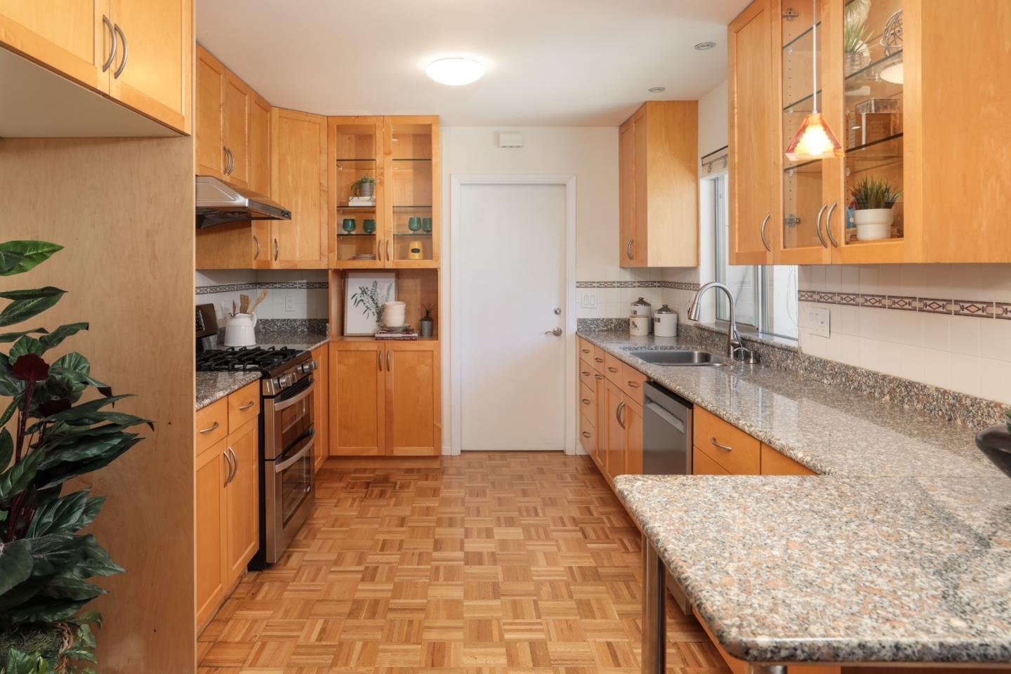 2965 Roma CT