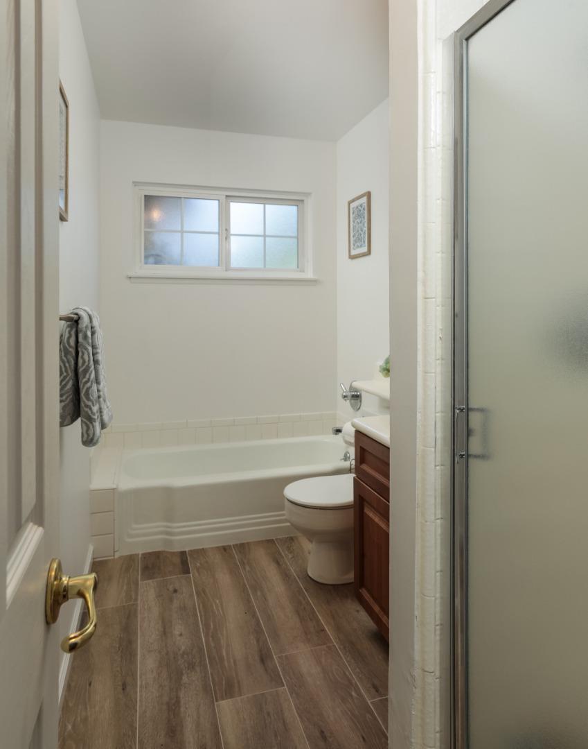 1389 Blossom Hill RD