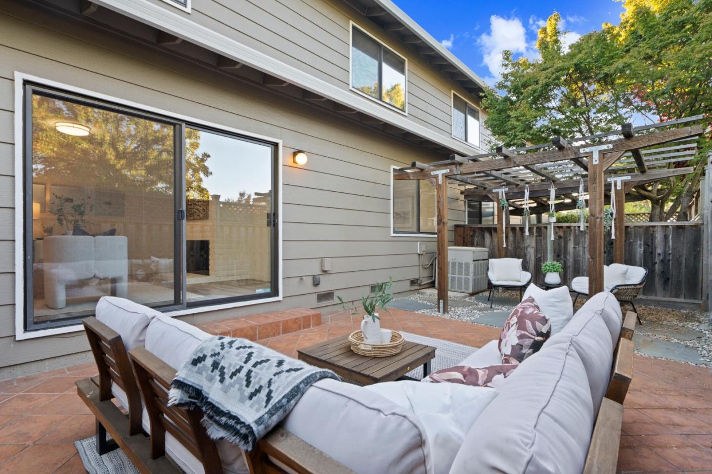 12156 Atrium DR