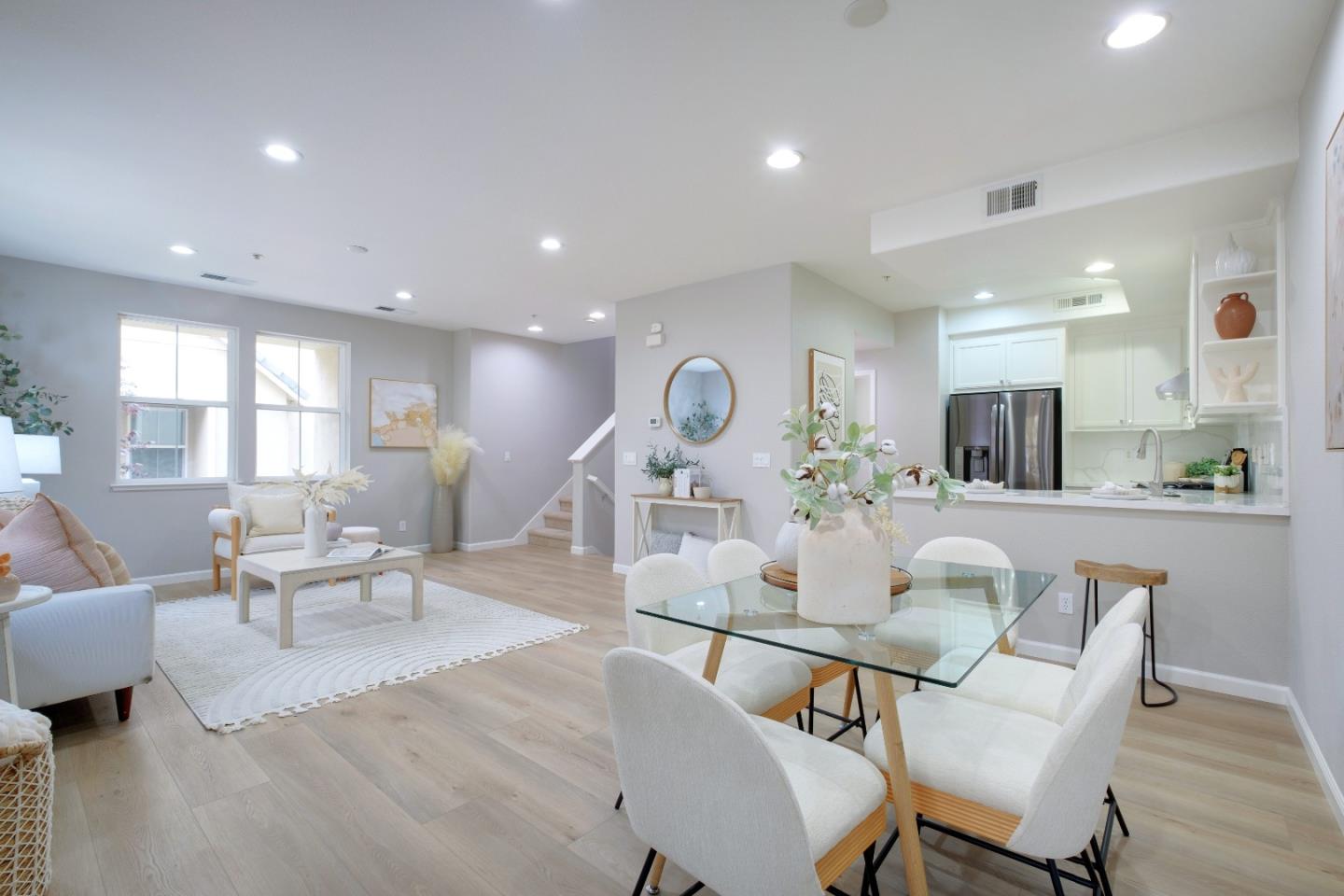 2513 Heron CT
