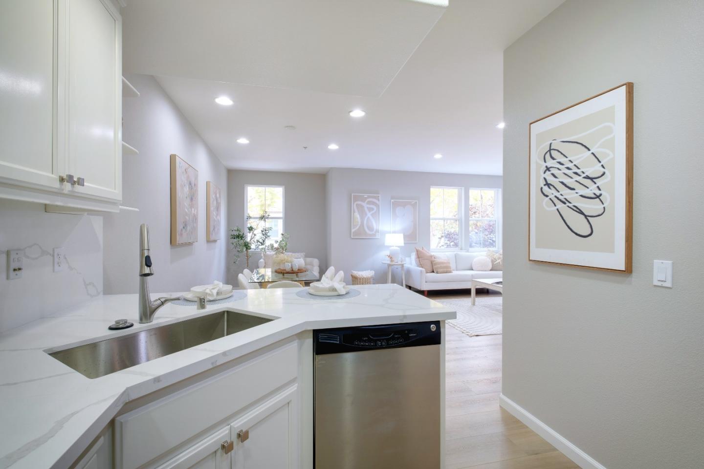 2513 Heron CT
