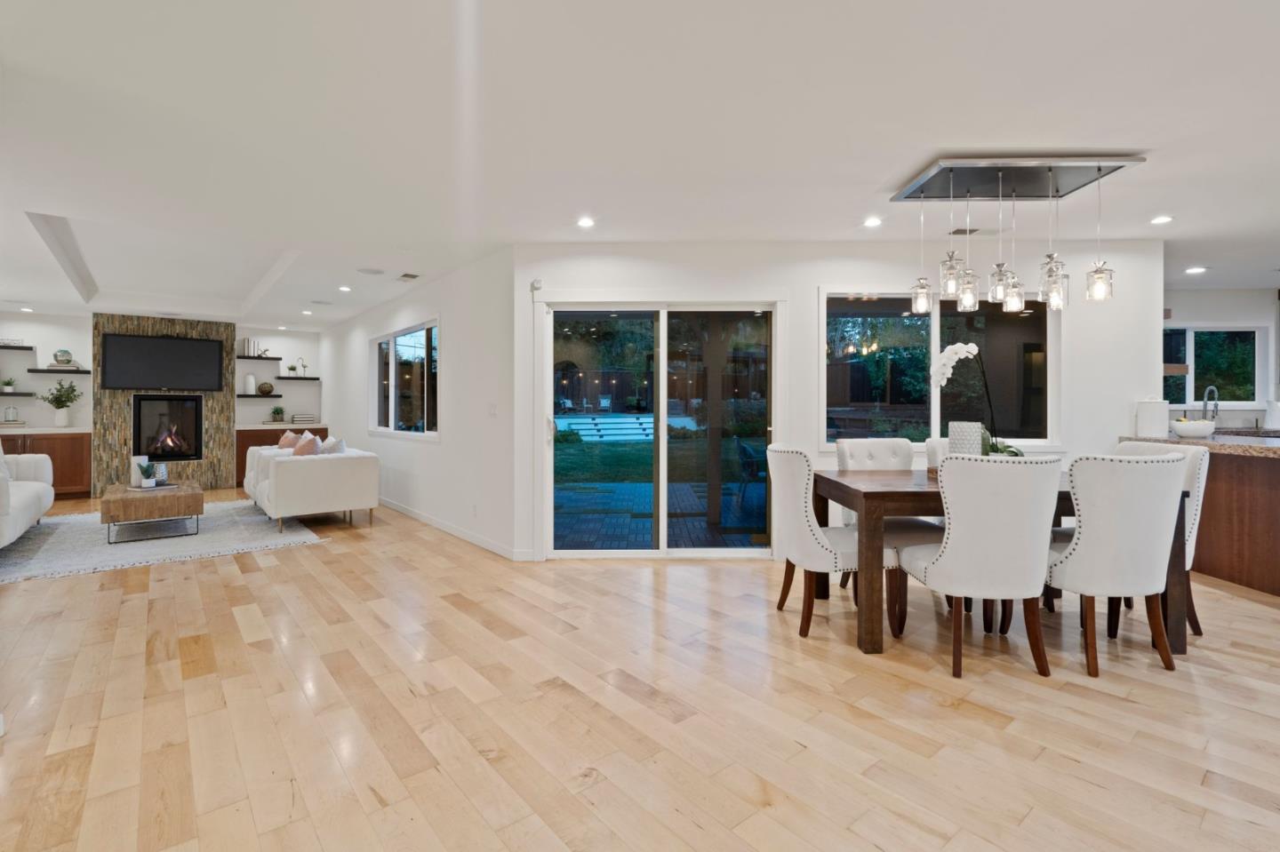 526 Sequoia Drive