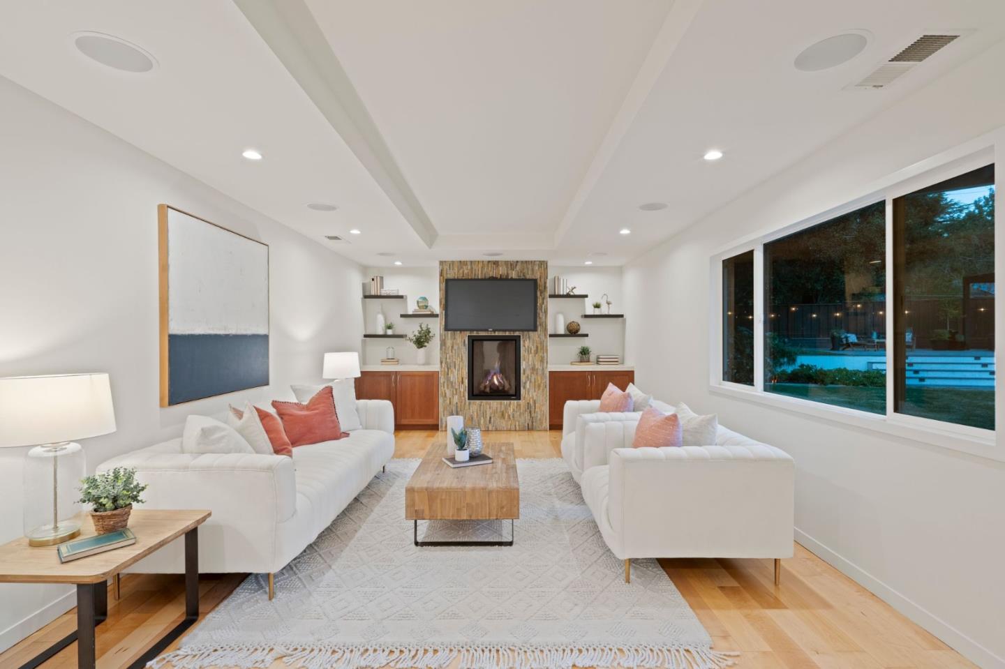 526 Sequoia Drive