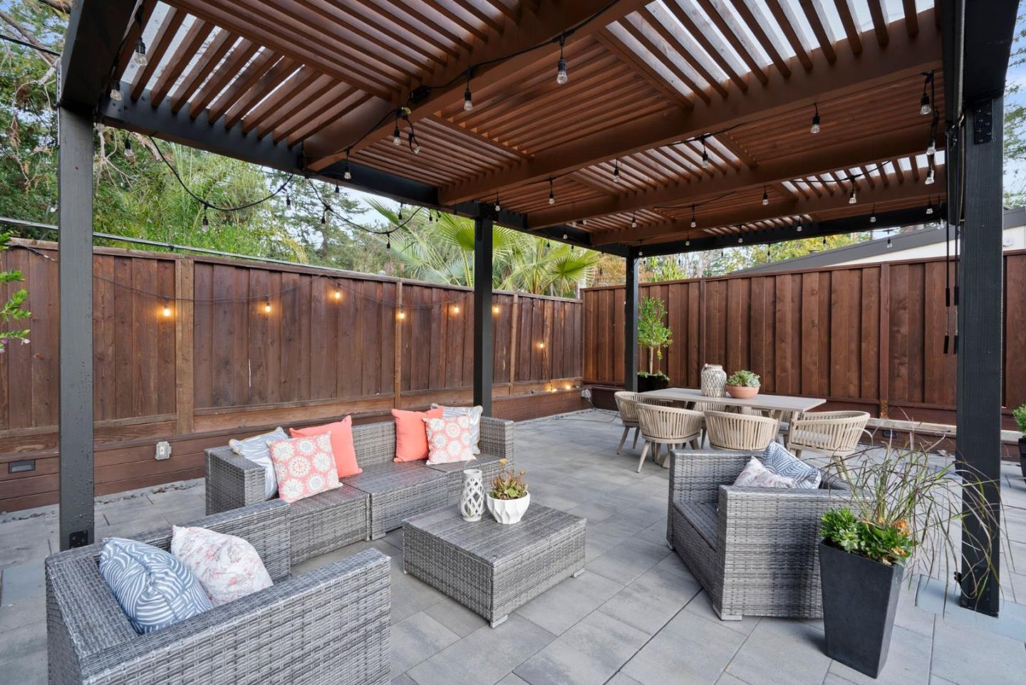 526 Sequoia Drive