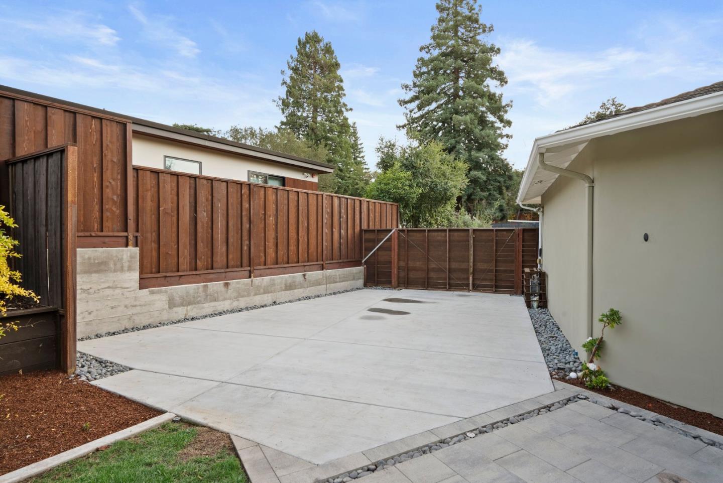 526 Sequoia Drive