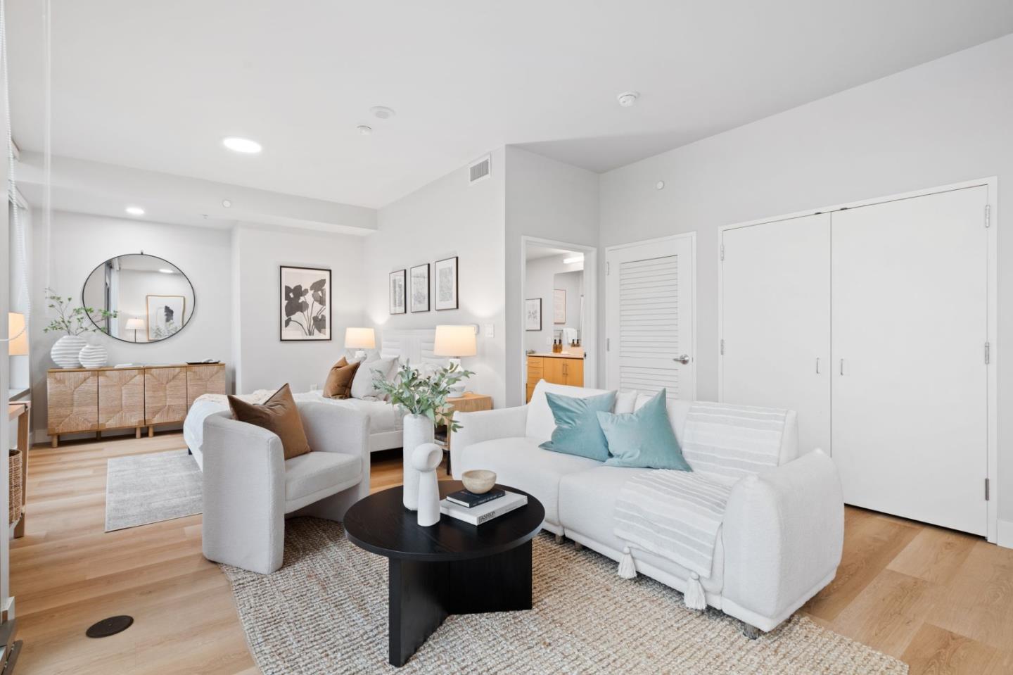 38 N Almaden BLVD 602