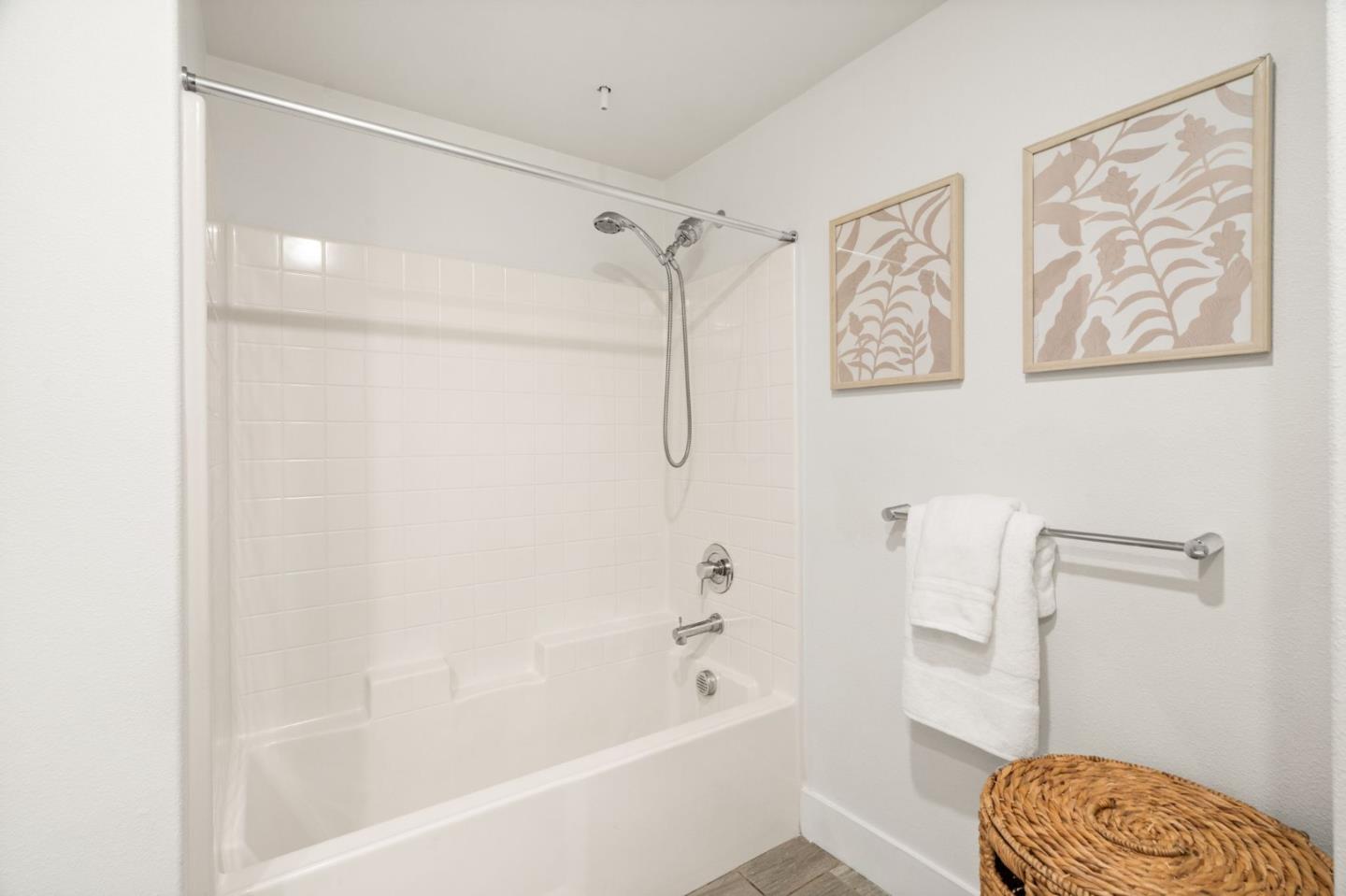 380 Riesling AVE 10