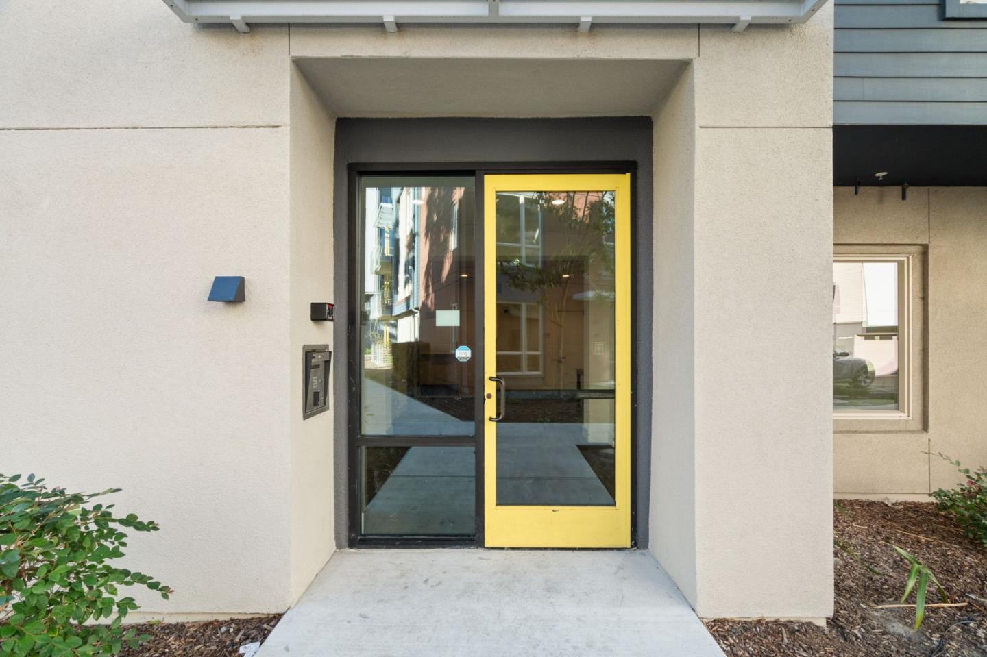 380 Riesling AVE 10