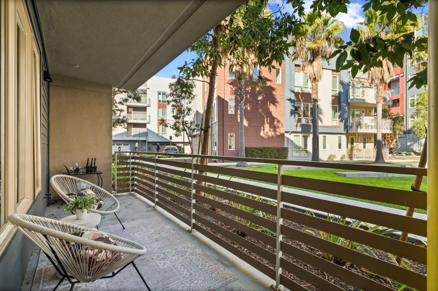 380 Riesling AVE 10