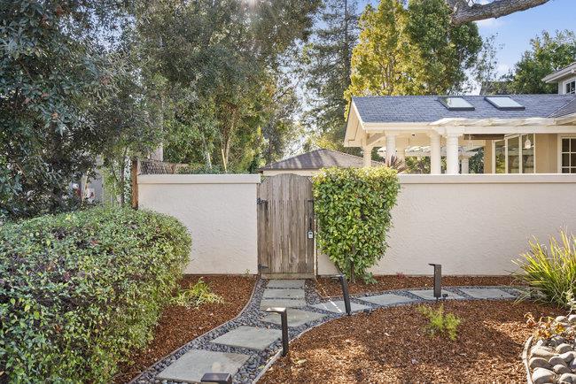 702 Rosewood Drive