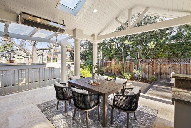 702 Rosewood Drive