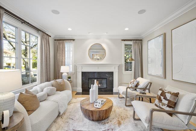 702 Rosewood Drive