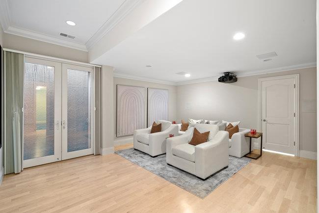 702 Rosewood Drive
