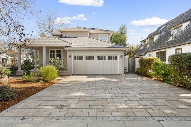702 Rosewood Drive