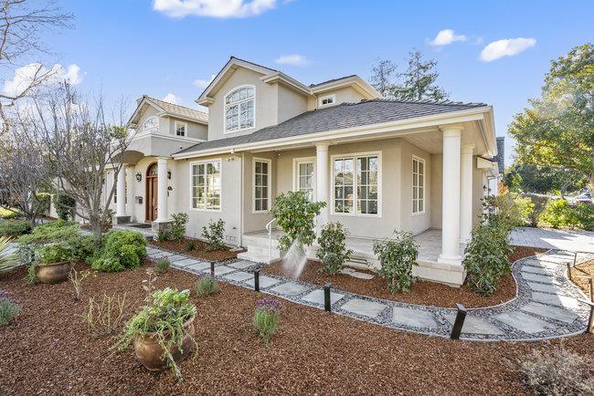 702 Rosewood Drive