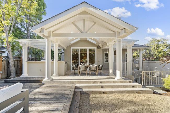 702 Rosewood Drive