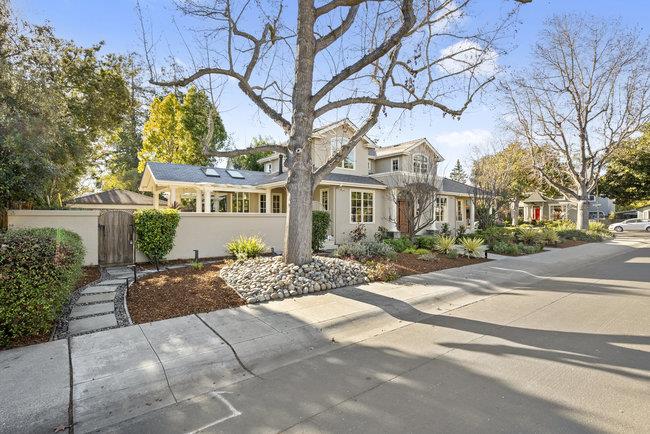 702 Rosewood Drive