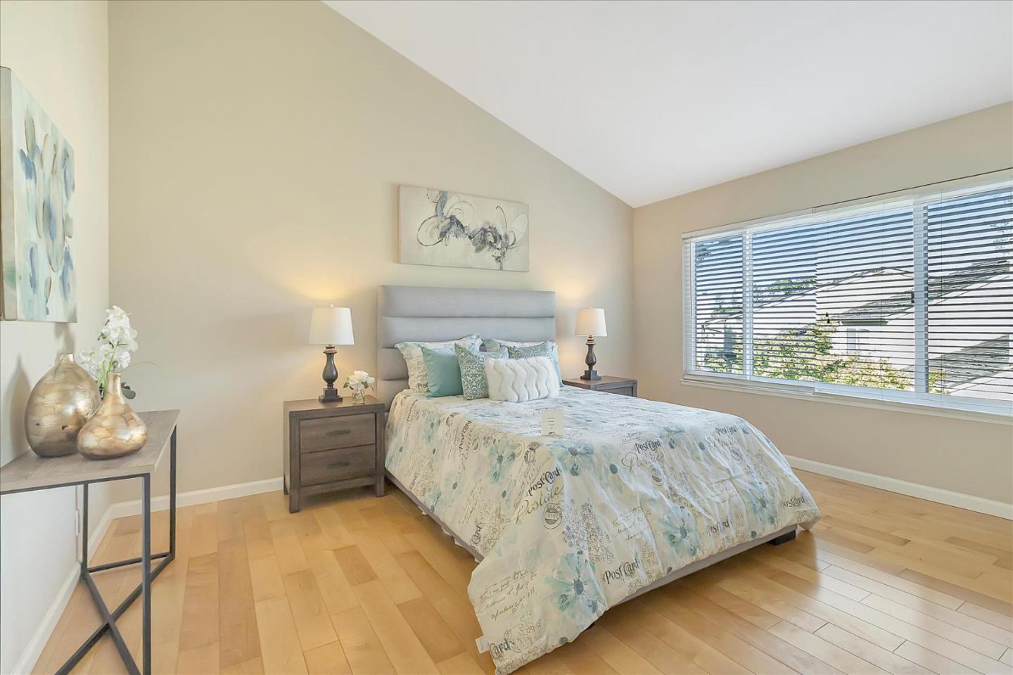 6640 Bunker Hill CT