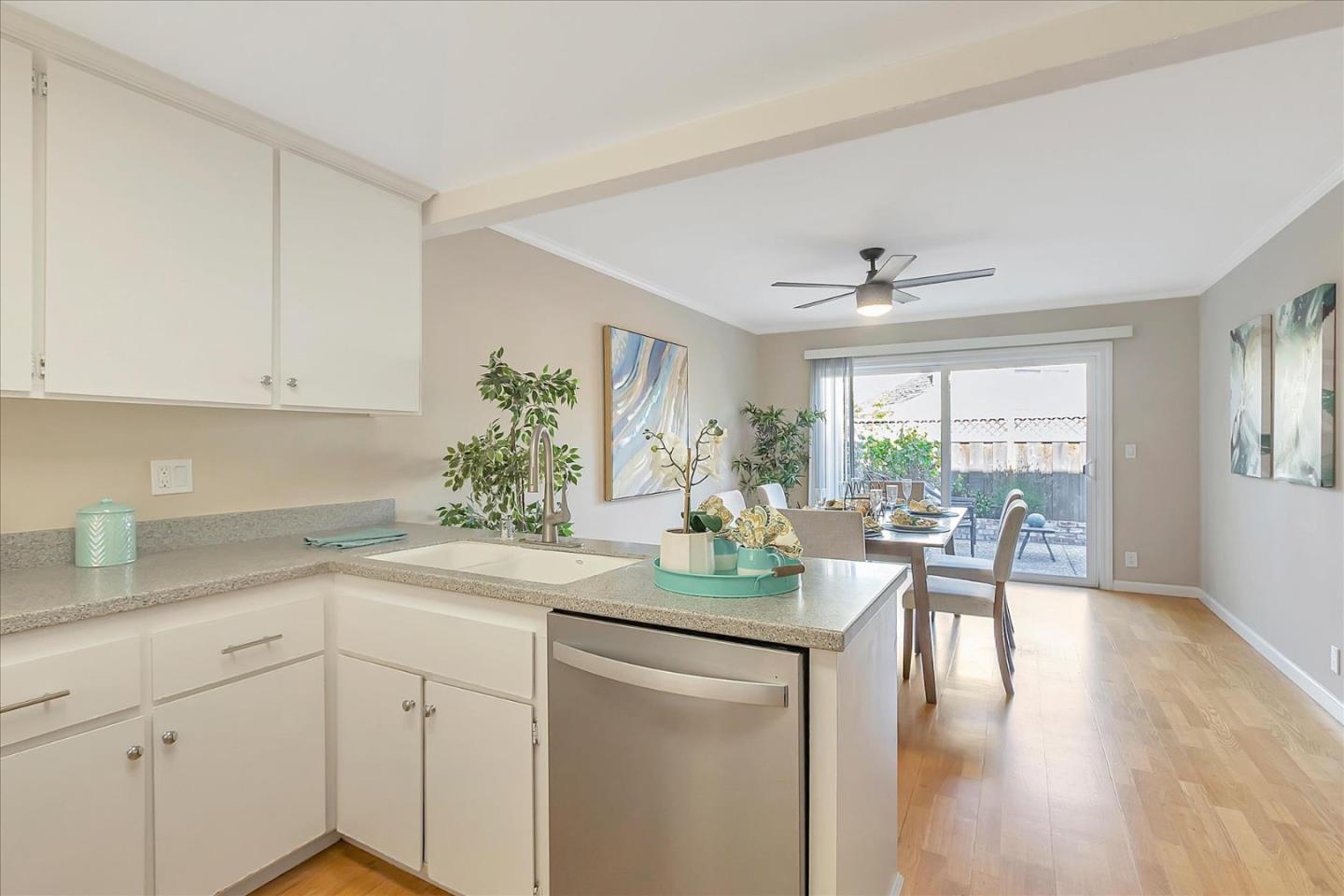 6640 Bunker Hill CT