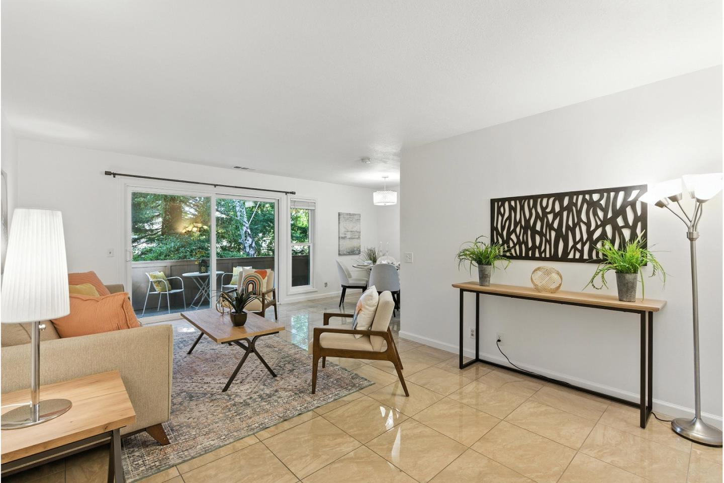 2454 West Bayshore Road 7
