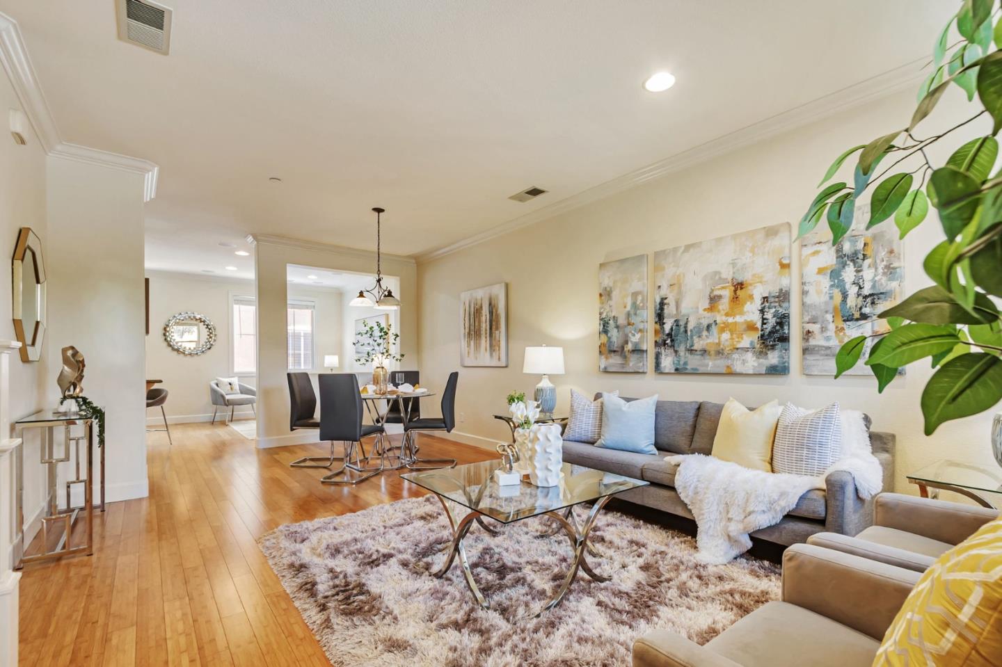 1014 Jena Terrace