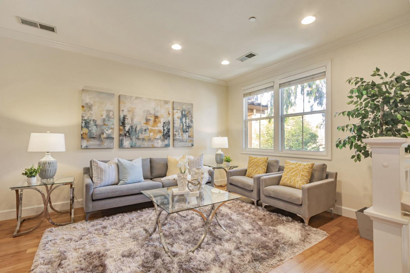 1014 Jena Terrace