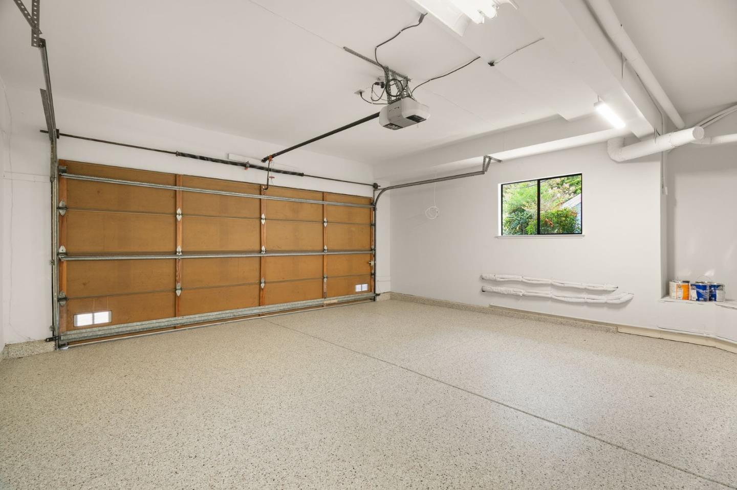 462 Mountain Laurel Court