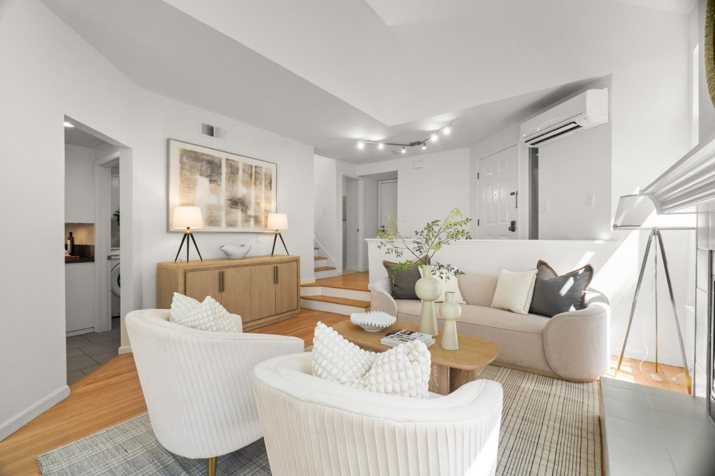 462 Mountain Laurel Court