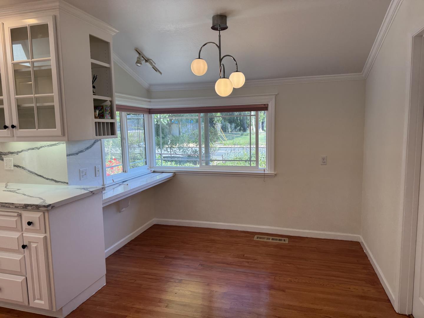 1221 Covington Road