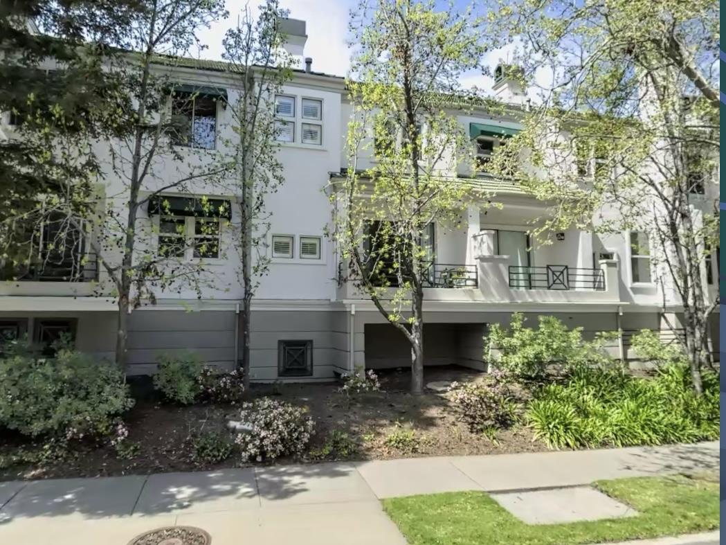 470 Navaro Way 112