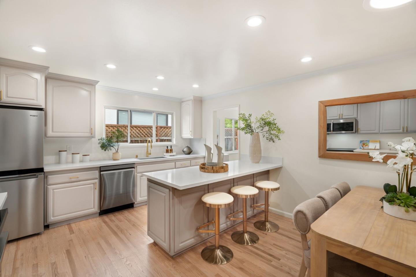 5177 Englewood Drive