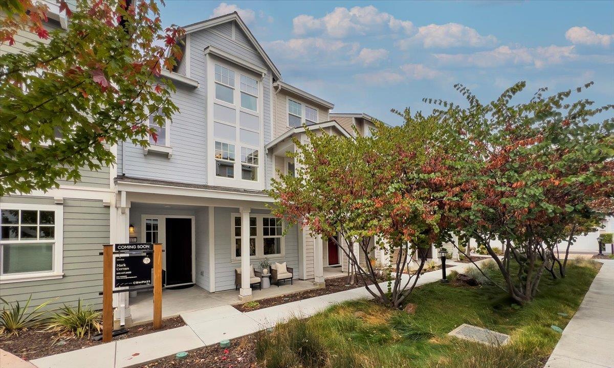 117 Orbit Way