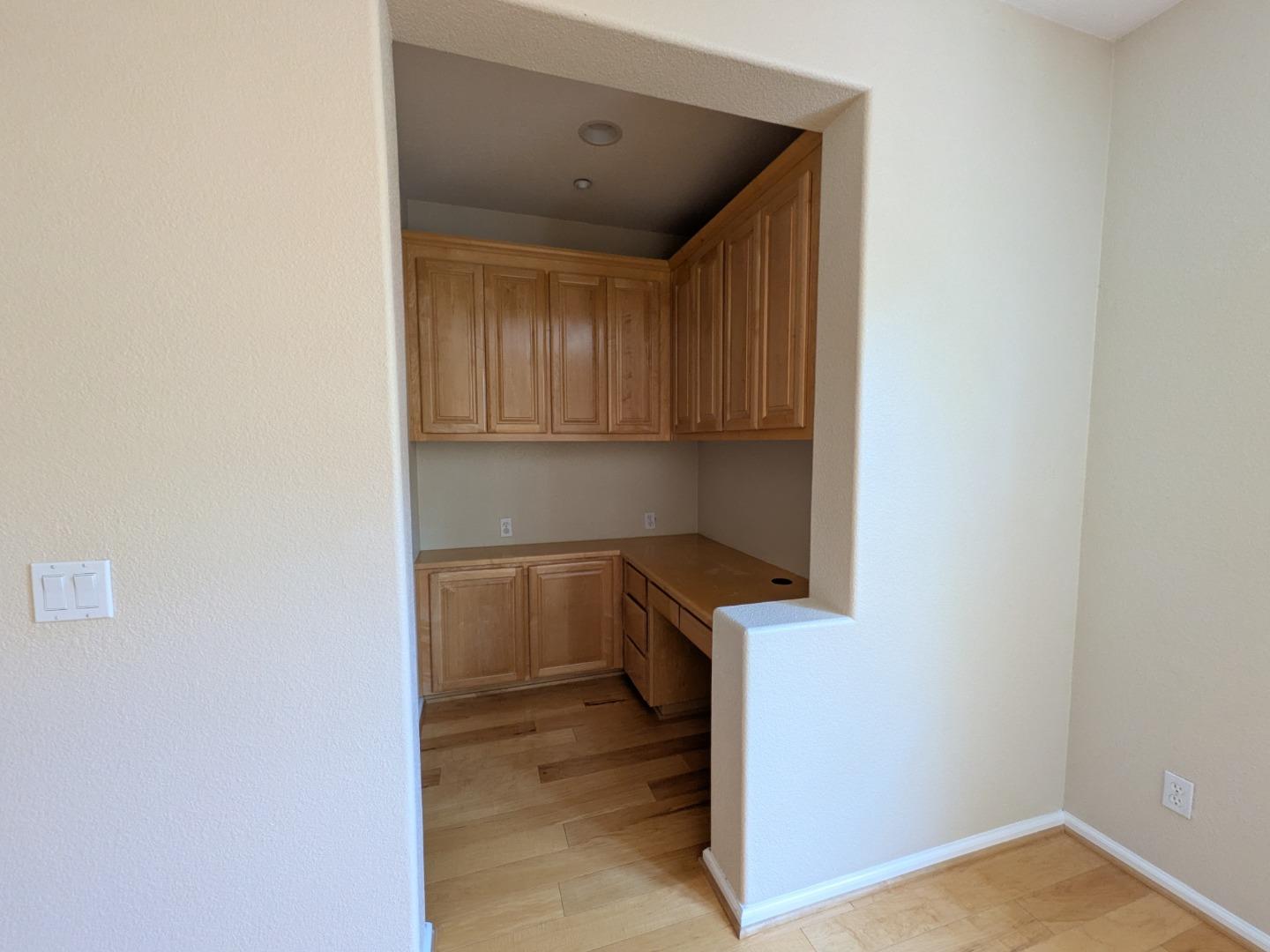 4086 Crandall Circle