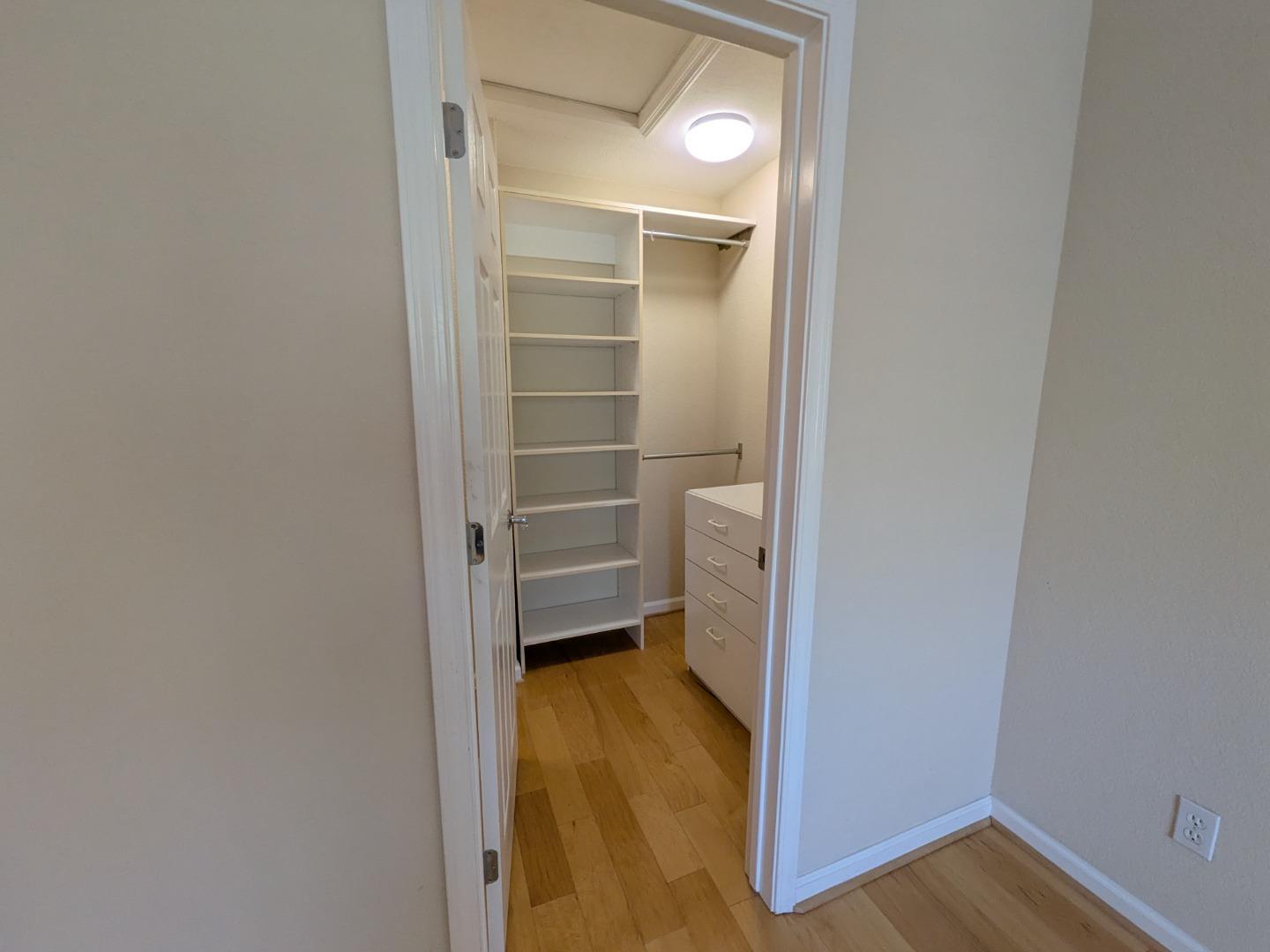 4086 Crandall Circle