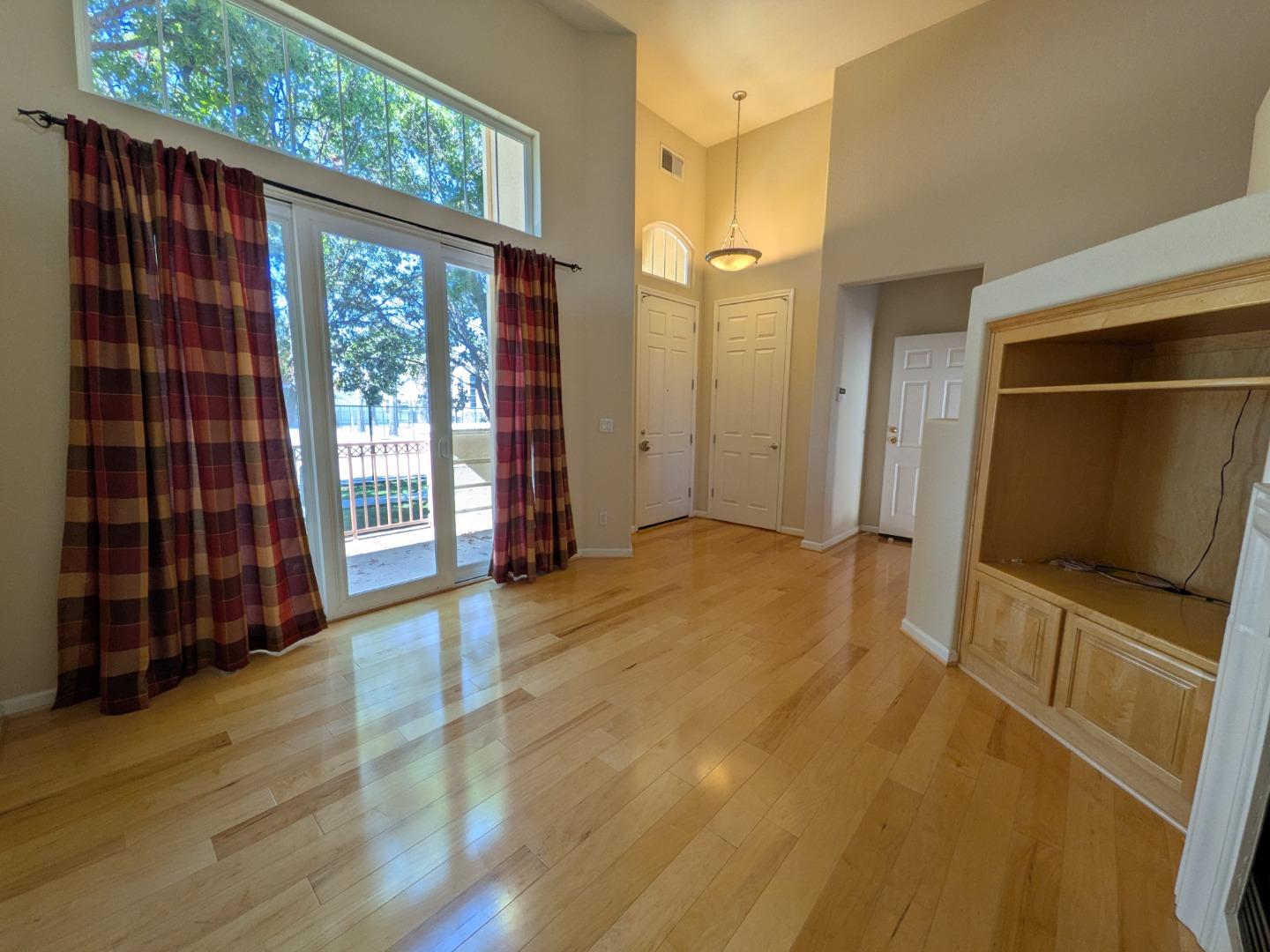 4086 Crandall Circle