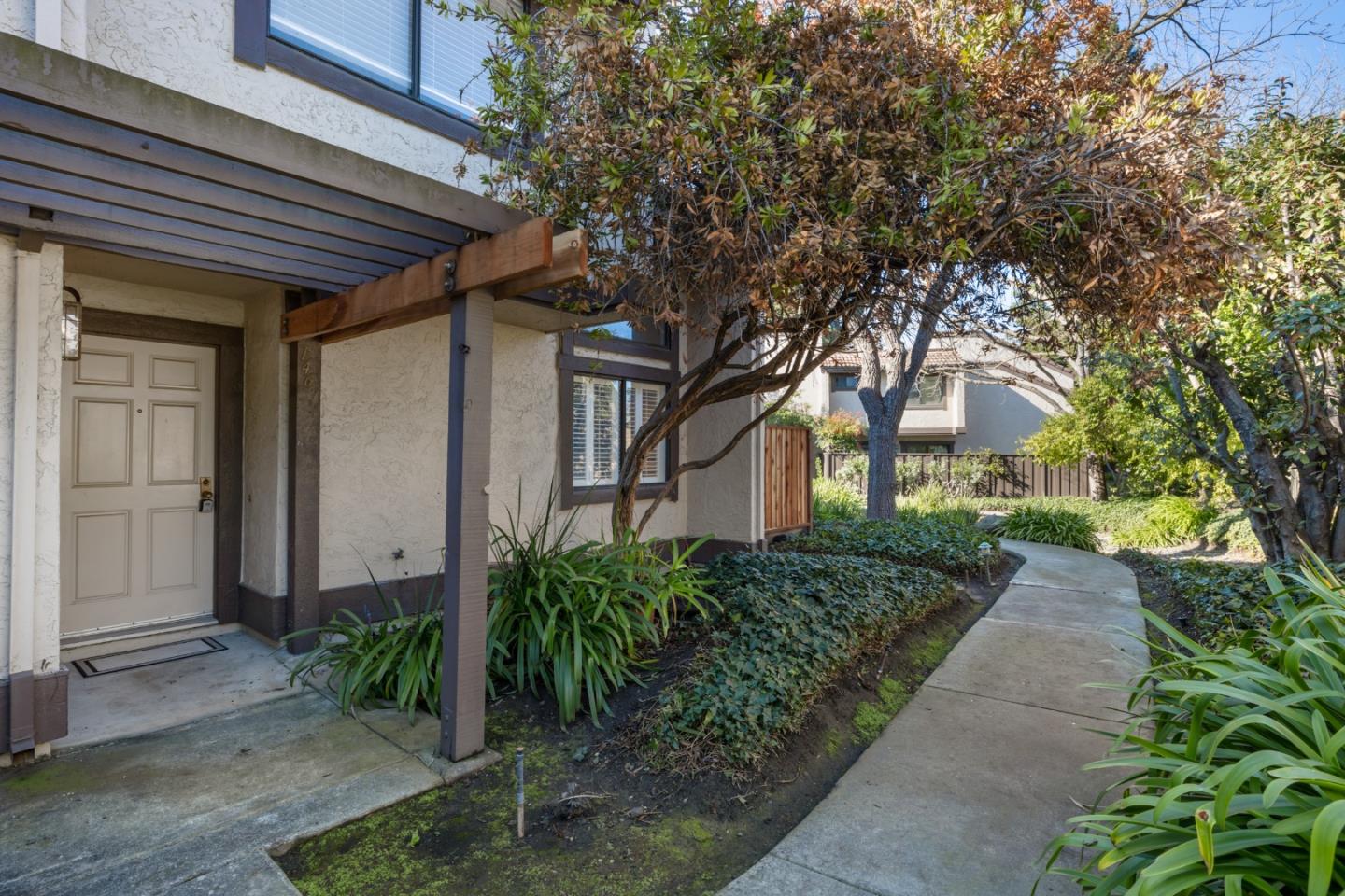 1467 Tyler Park Way