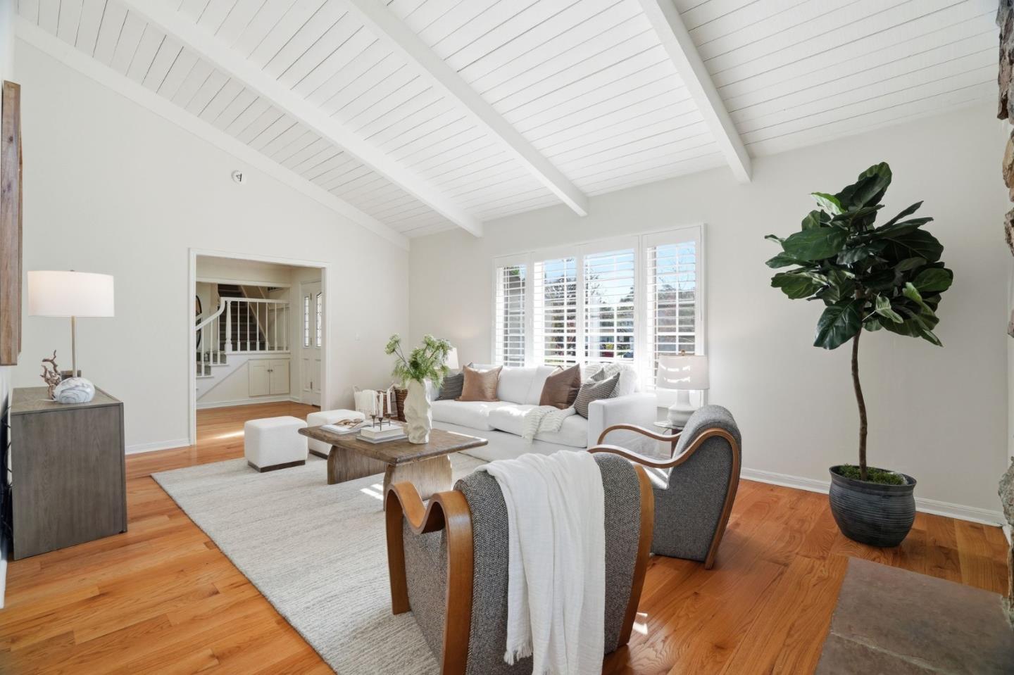 1315 Bright Oaks Court