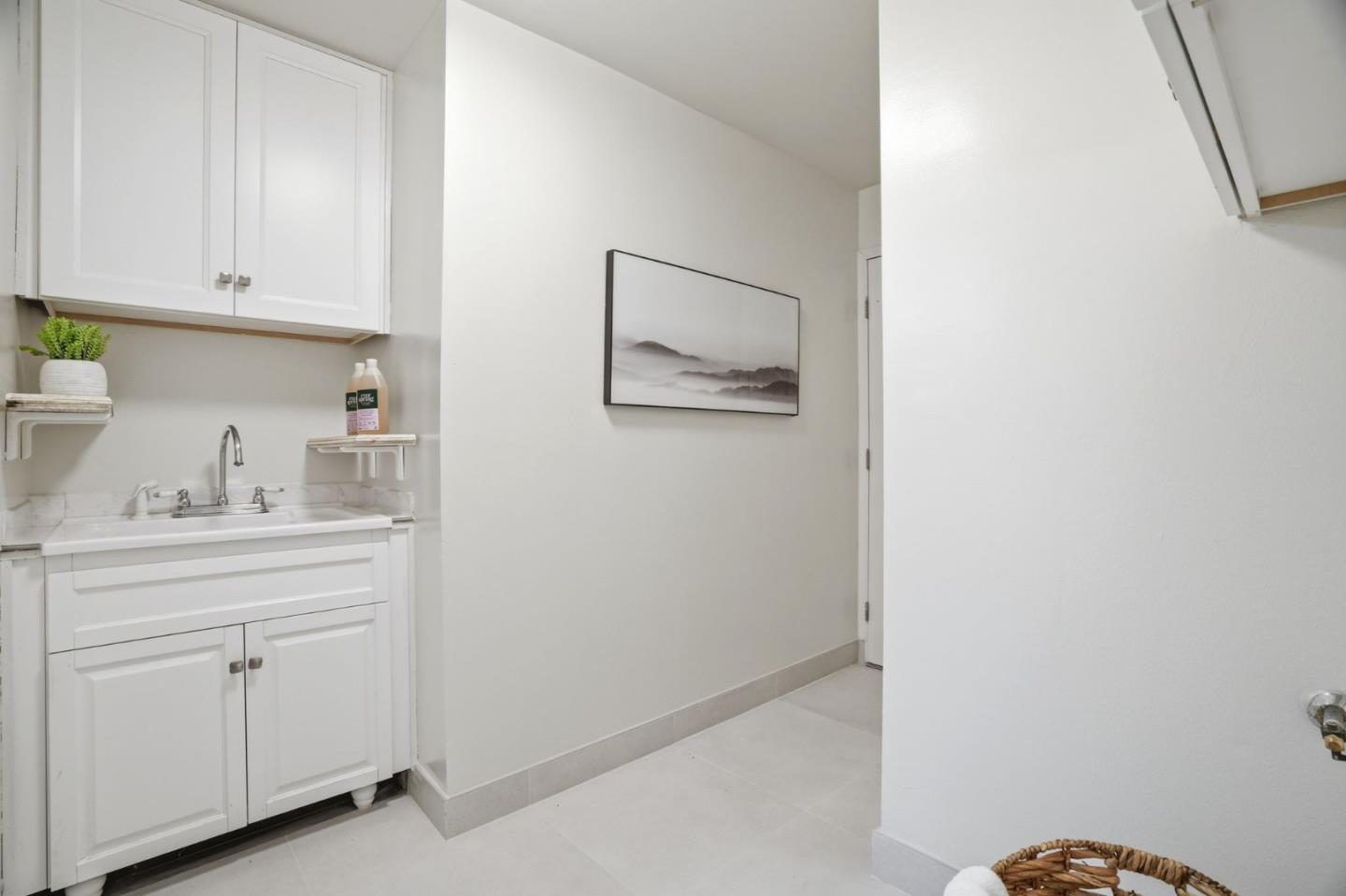 1315 Bright Oaks Court