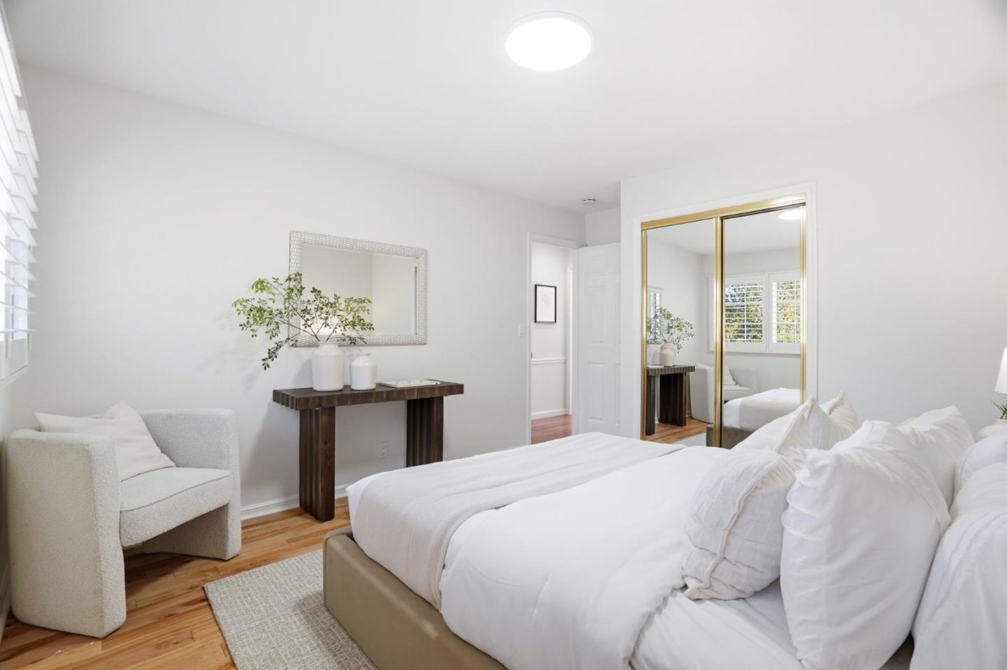 1315 Bright Oaks Court