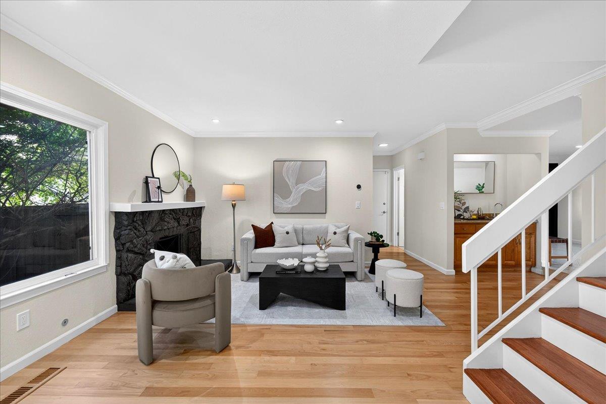 1113 McIntosh Creek Drive