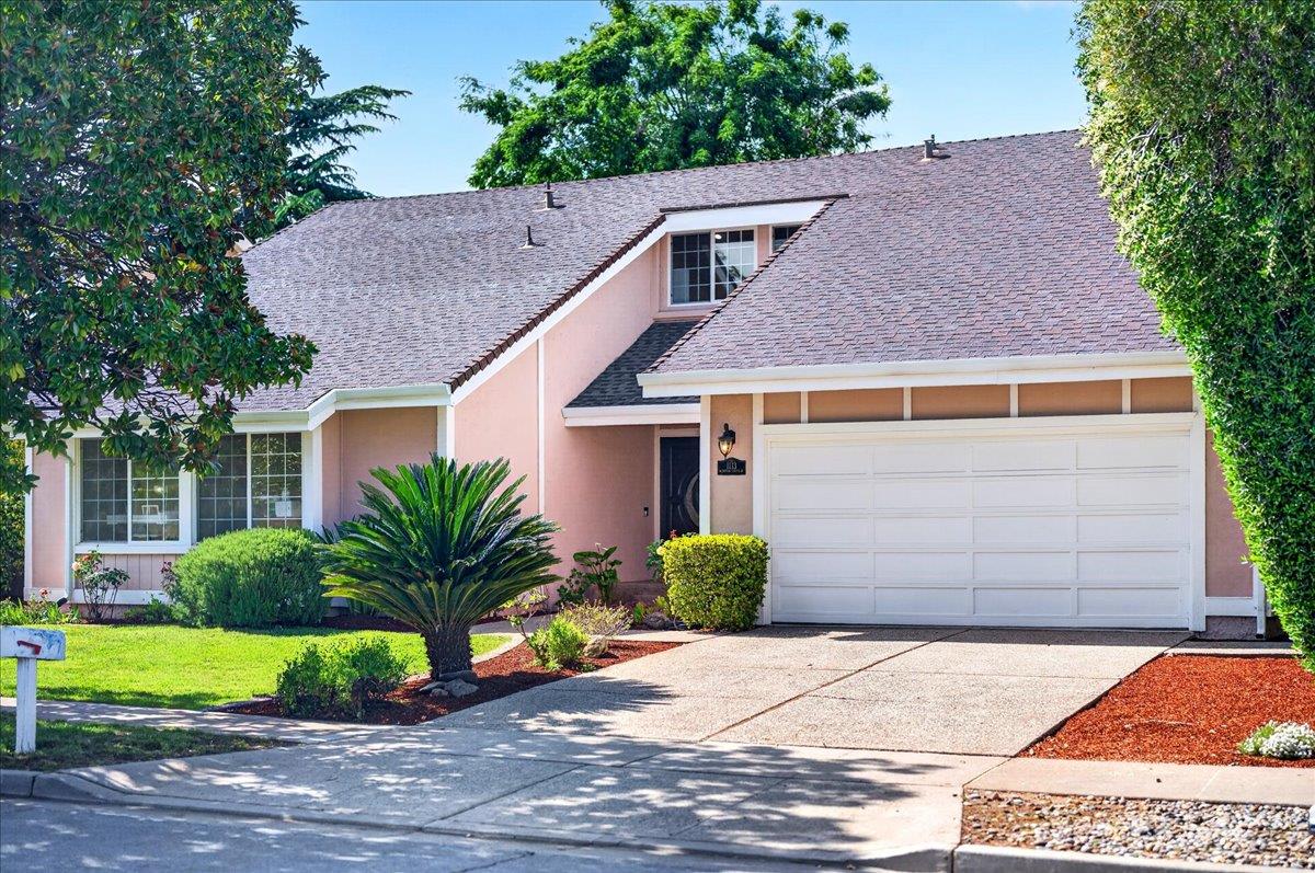 1113 McIntosh Creek Drive