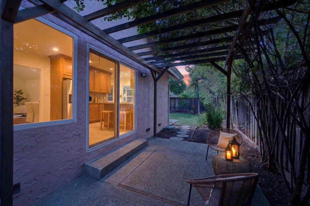 1113 McIntosh Creek Drive