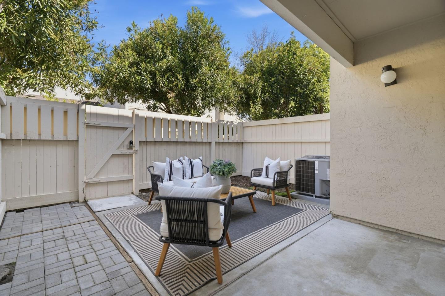 658 Picasso Terrace