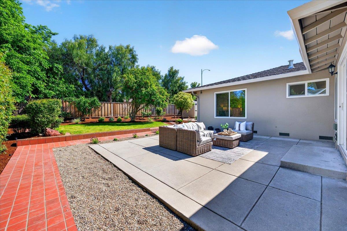 6698 Mt Forest Drive