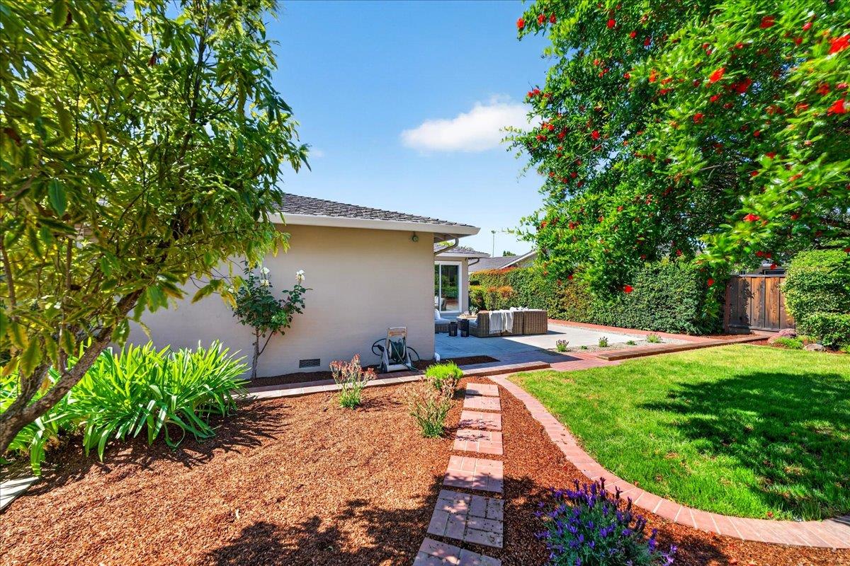 6698 Mt Forest Drive