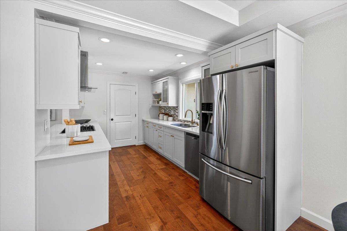 6698 Mt Forest Drive