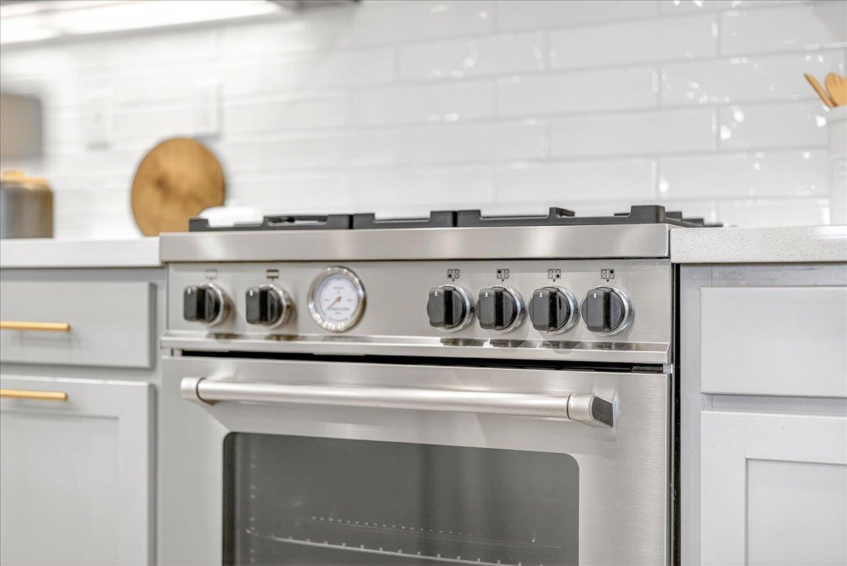 1340 Civic Center Drive 4