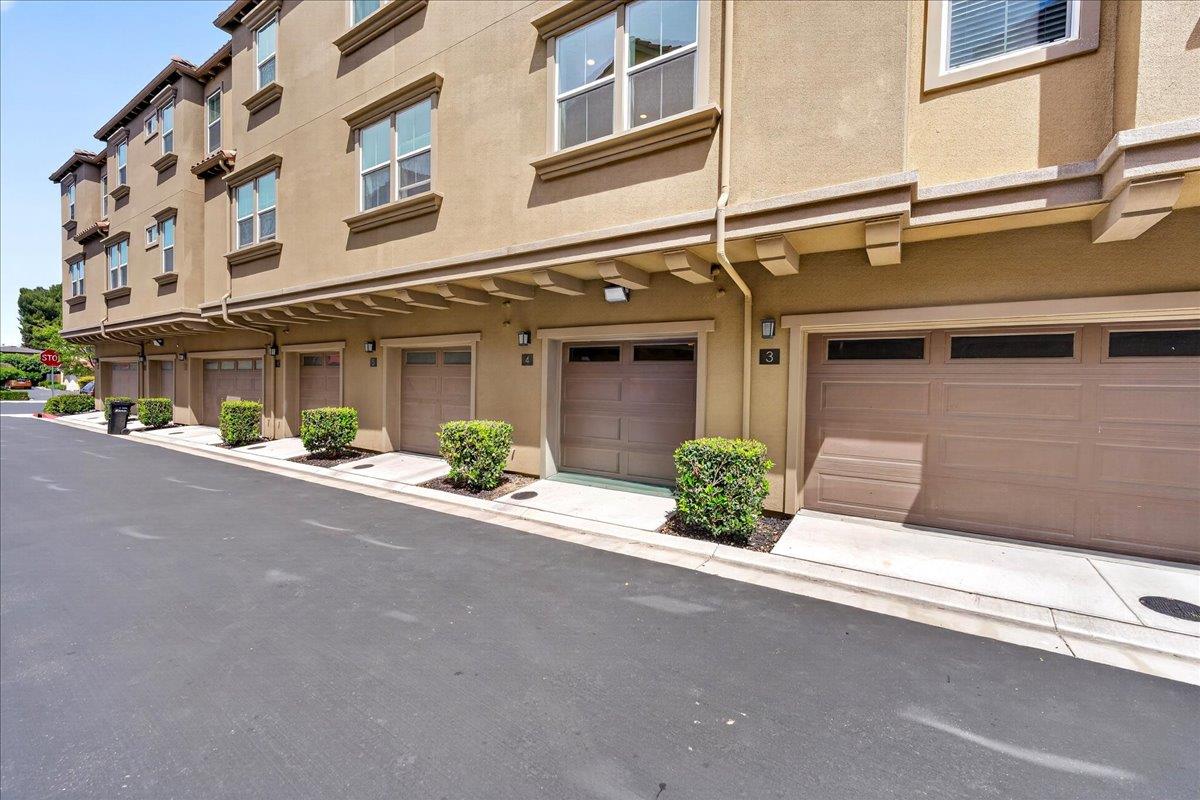 1340 Civic Center Drive 4