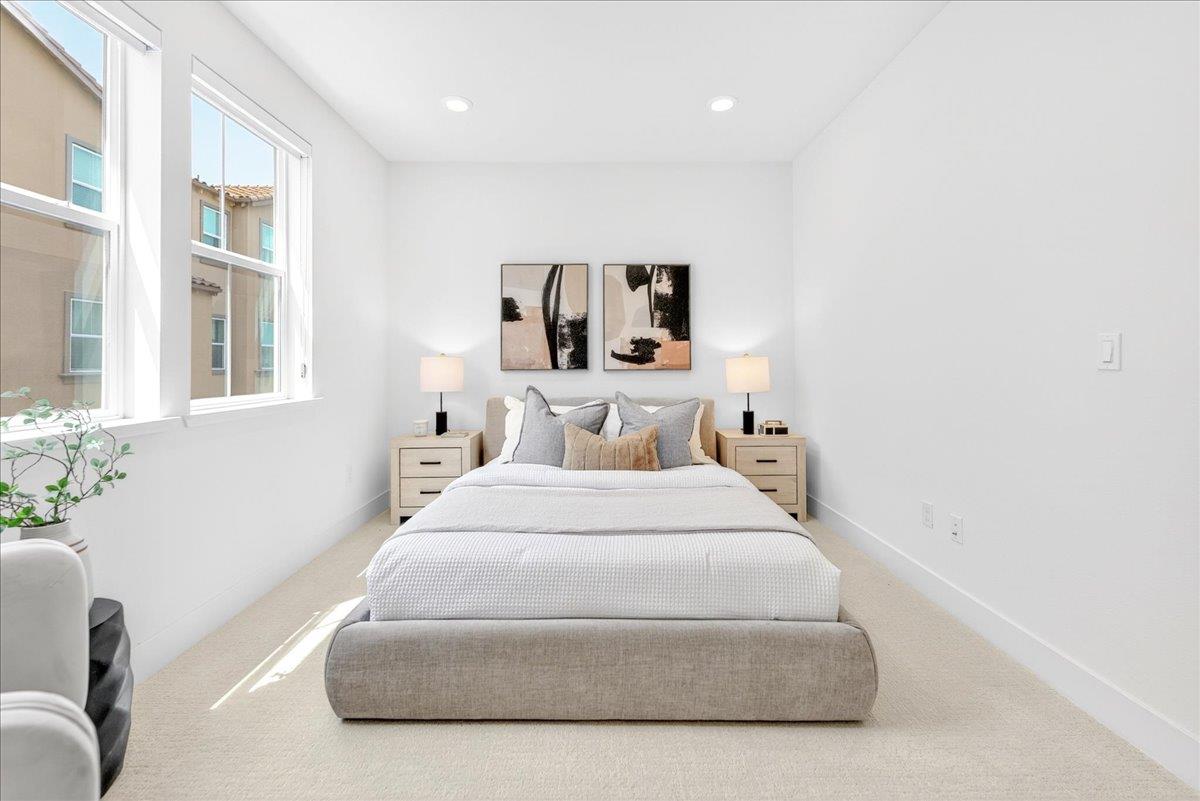 1340 Civic Center Drive 4