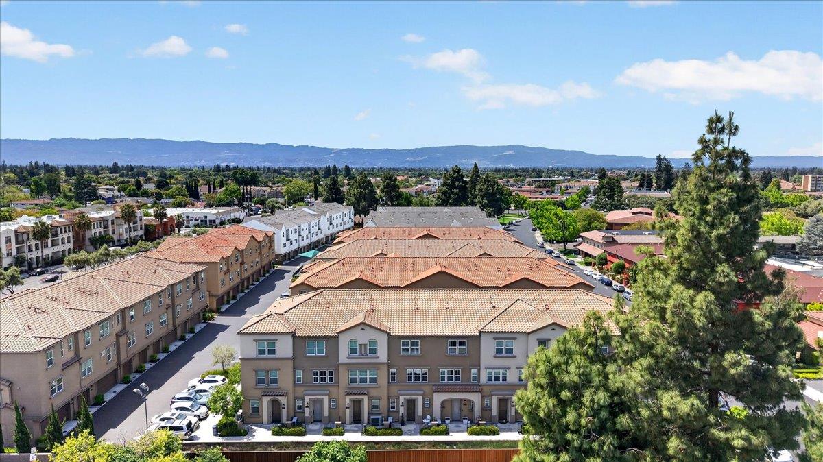 1340 Civic Center Drive 4